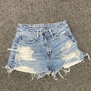 American Eagle Crossover Strigid Denim Mom Short Light Wash Women's Size 00